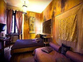 ميلان Vietnamonamour Bed & Breakfast