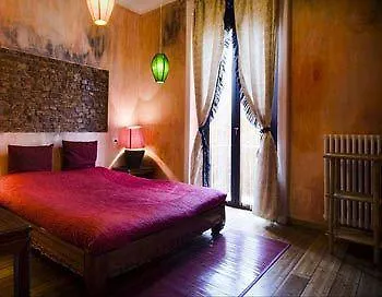 Vietnamonamour Bed & Breakfast Milano 2*,  Italia